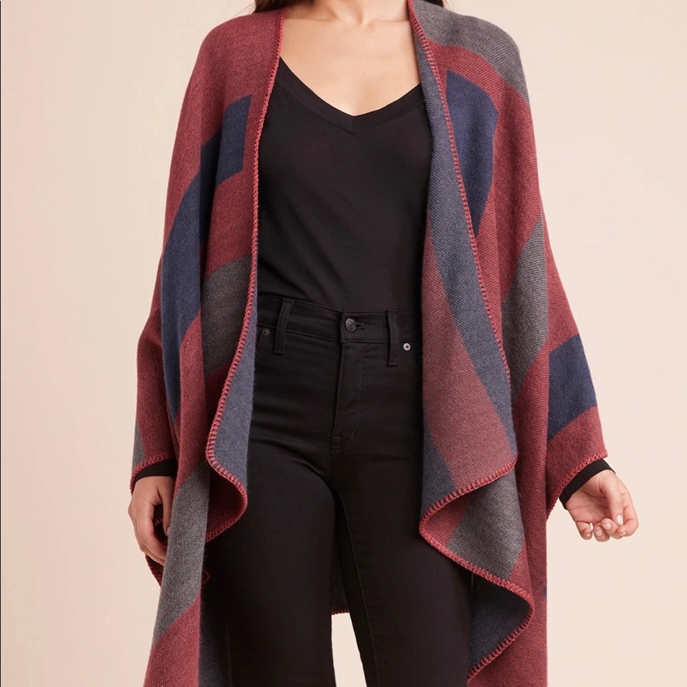 BB Dakota | Cozy Flannel Blanket Poncho One Size